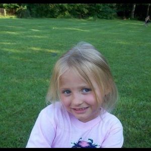 Meet your Posher, Andrea